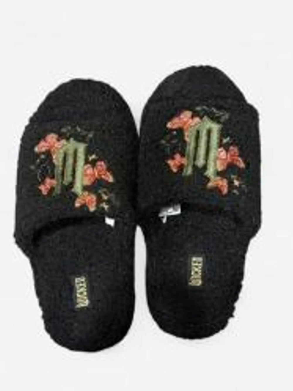 Wicked Women’s Fuzzy Slippers